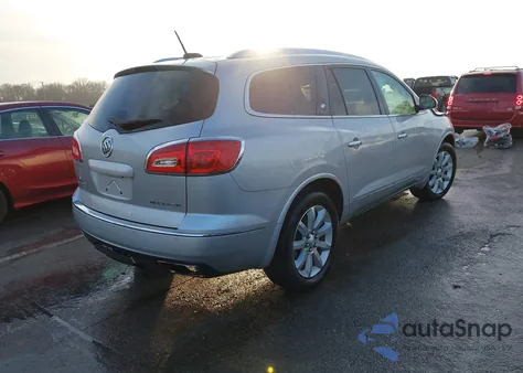 2017 Buick Enclave Premium z USA, uszkodzony, nr VIN 5GAKRCKD2HJ313705